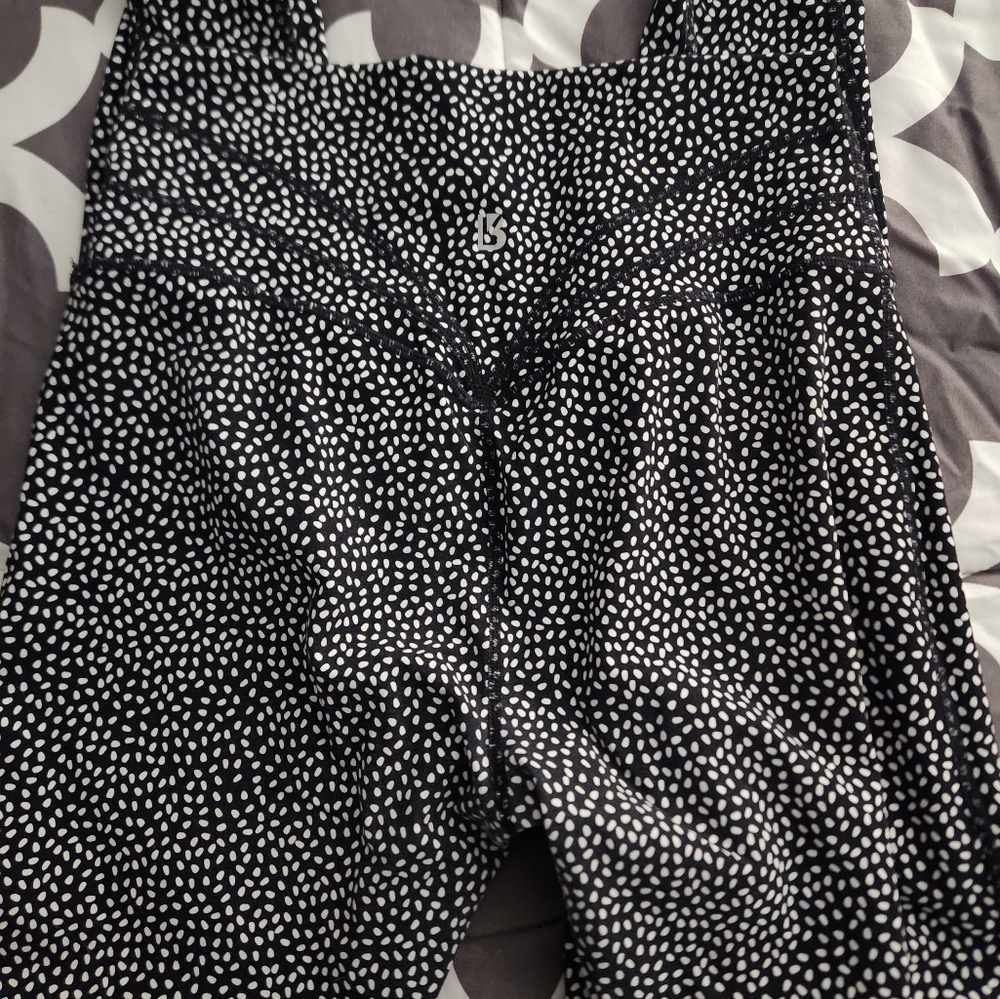 Large buffbunny black bossy Legacy leggings